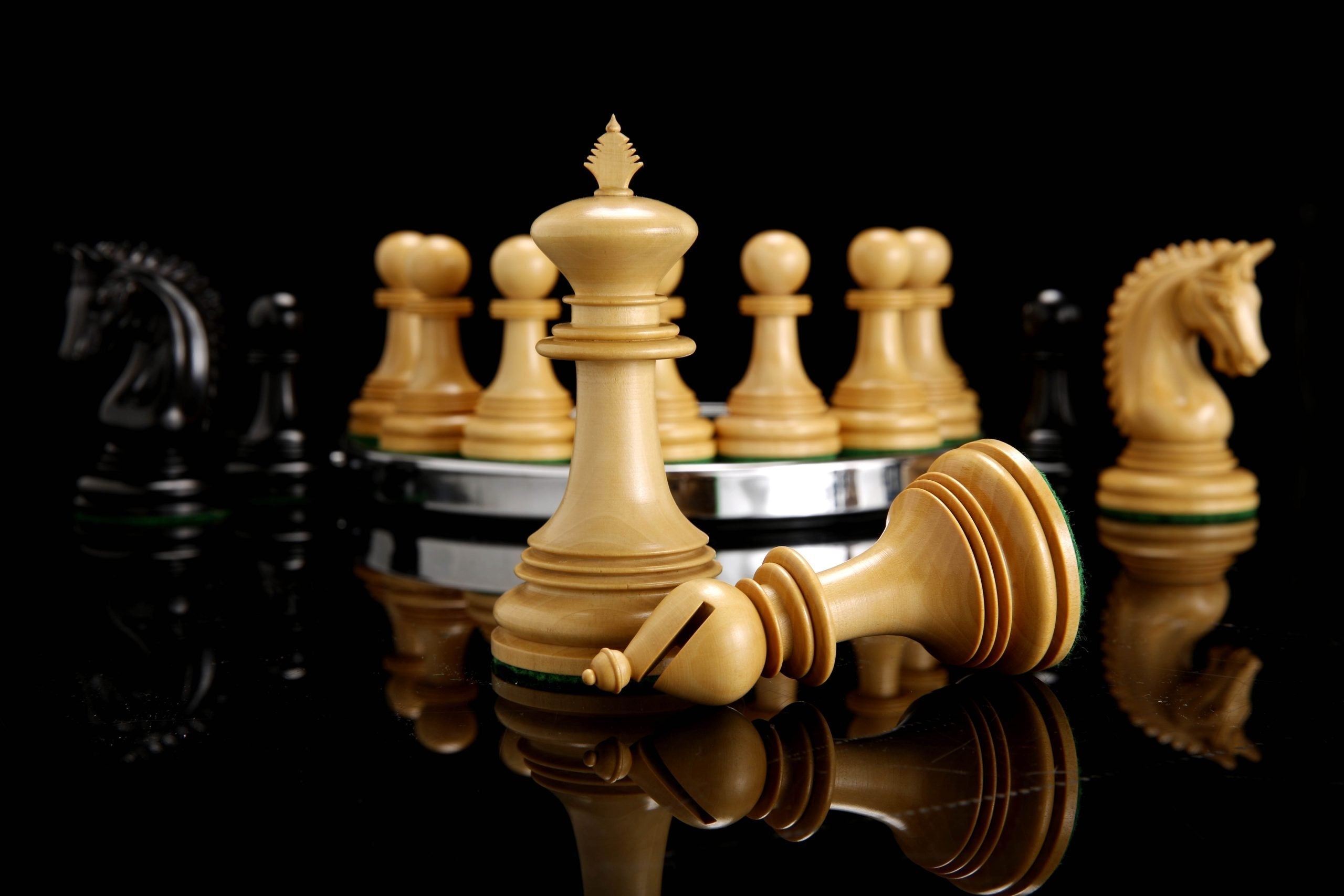 Enhance Chess Experience: Custom Sets, DGT & Chessnut Sensors
