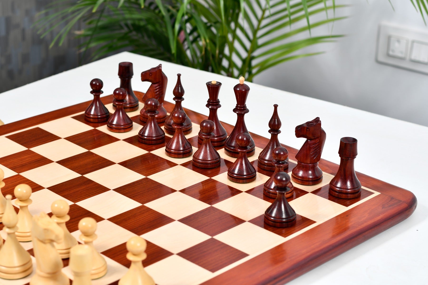 Repro 1961 Soviet Championship Baku Pieces in Bud Rosewood / Boxwood  - 4” King with Board