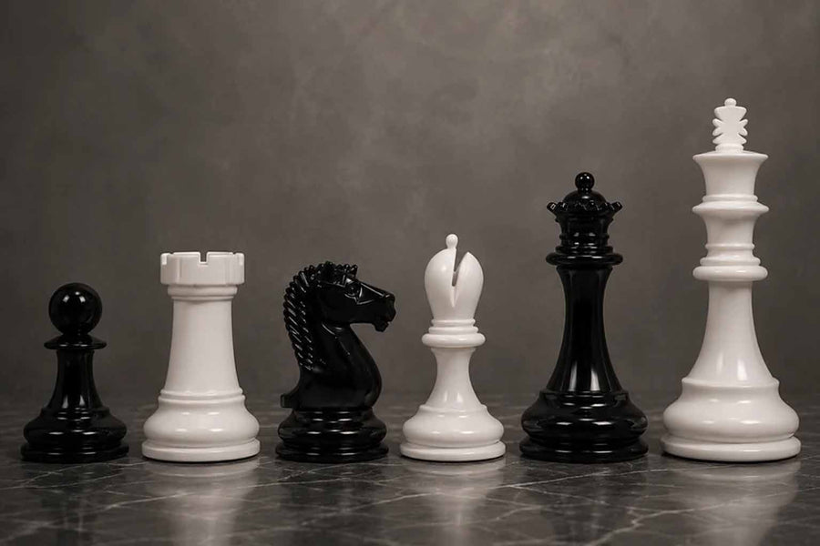 Chess Pieces White & Black Painted Boxwood 4.7" - Slightly Imperfect