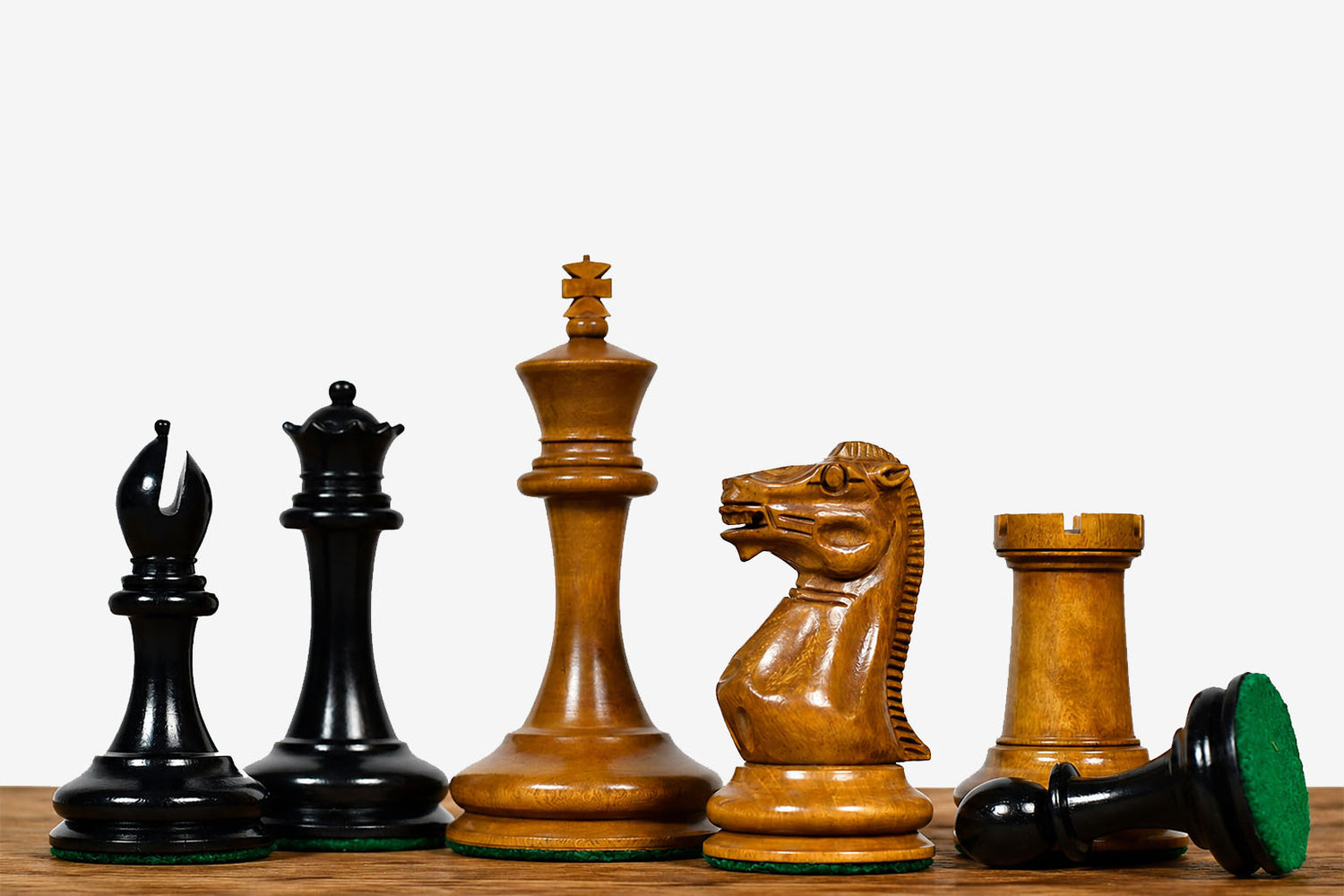 1849 Cooke-Jaques Staunton Weighted Chess Pieces in Antique Wood & Ebony wood - 3.5" King