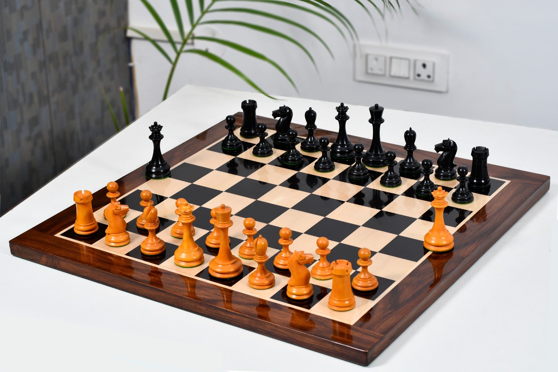 Repro B & Co 1860s Antique Chess Pieces in Ebony / Antiqued Boxwood - 4" King with Board