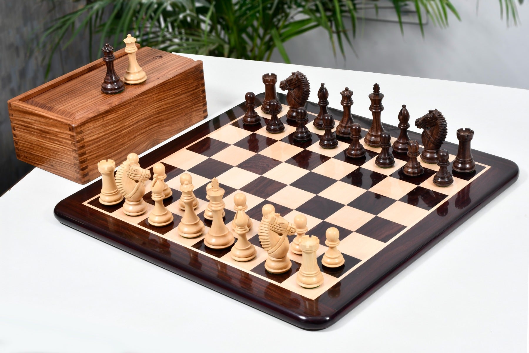Bridle Knight Chess Pieces in Indian Rosewood/Boxwood With Board and Box- 4.1" King
