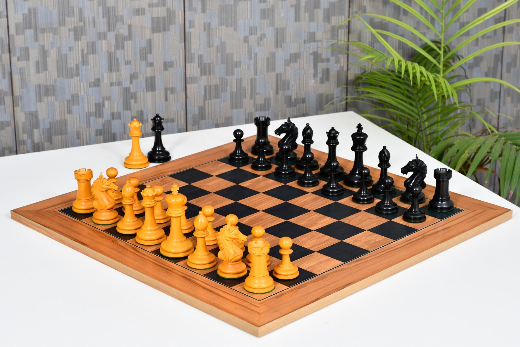 The Ancient Indian Warrior Luxury Series Chess Pieces in Ebony / Antiqued Boxwood - 4" King with Board