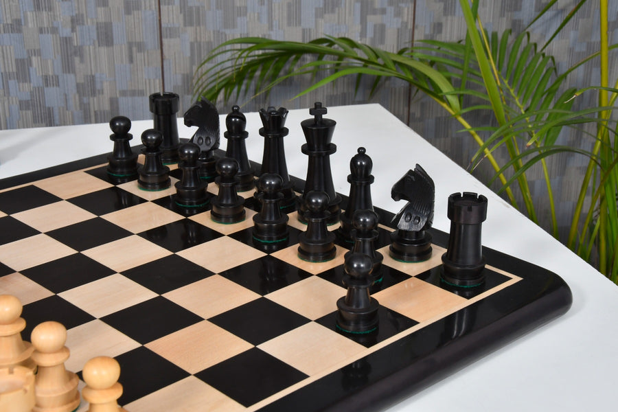 The Championship Series Chess Pieces in Ebonized/Boxwood - 3.75" King with Board