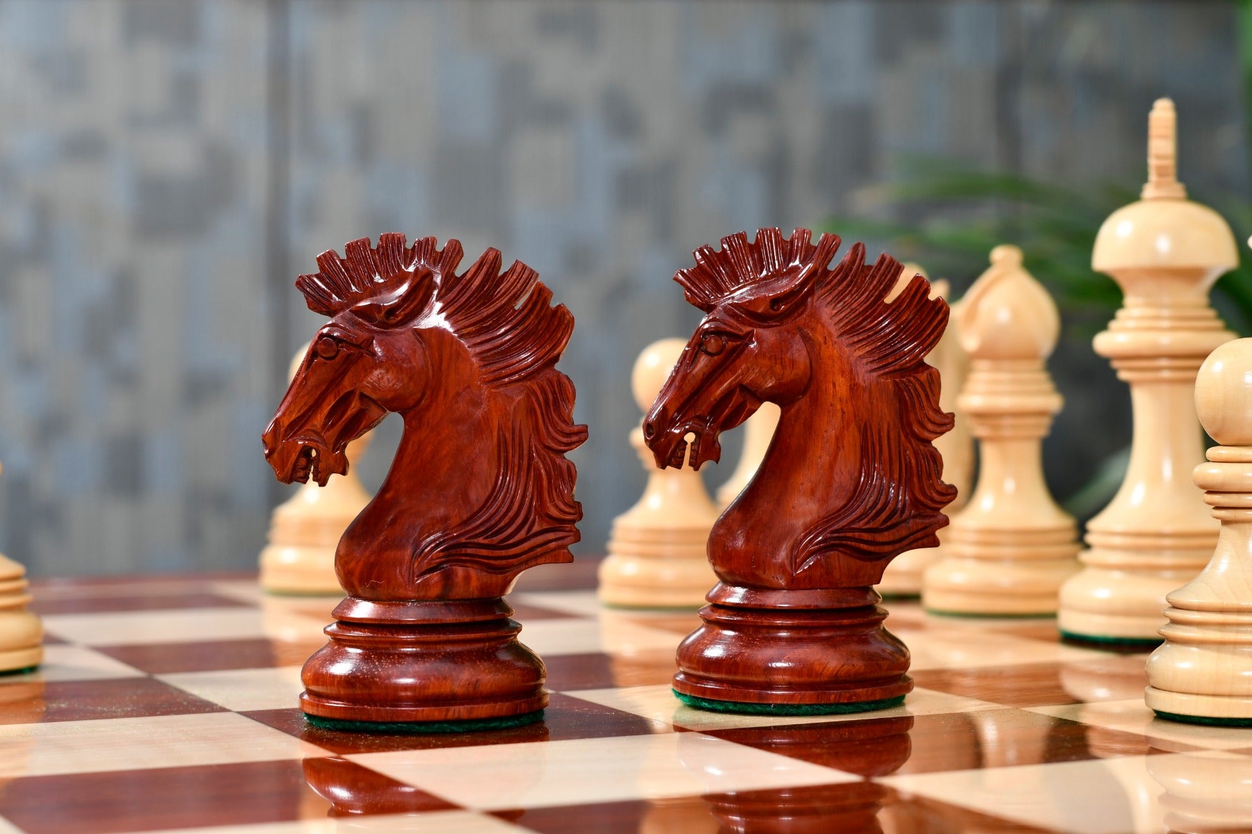 New Indian-American Luxury Series Triple Weighted Chess Pieces in Bud Rosewood(Padauk) / Boxwood Ver 2.0 - 4.4" King