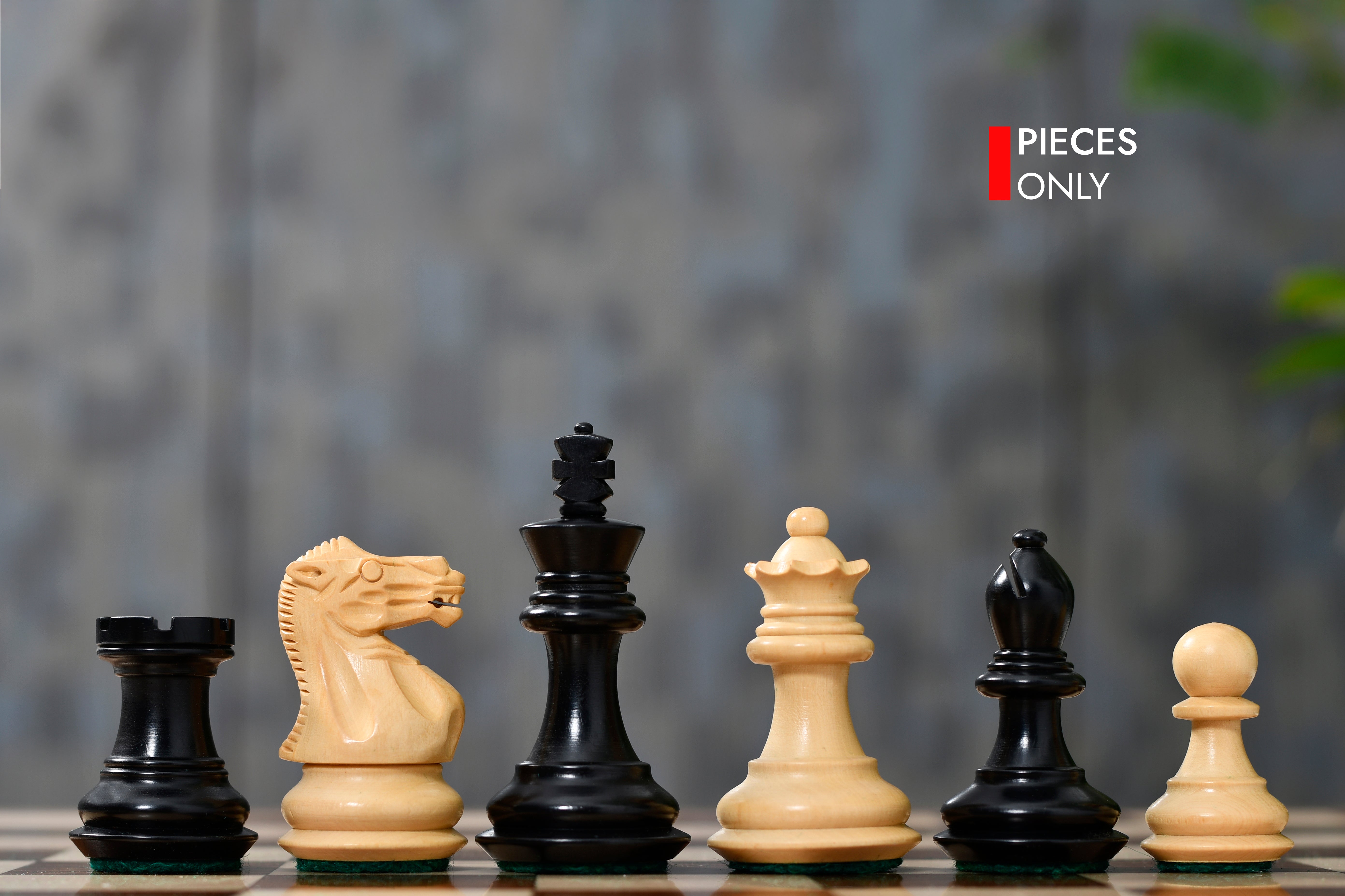 The Collector Series Handcarved Staunton Chess Pieces in Ebonized Boxwood & Natural Boxwood - 2.6" King