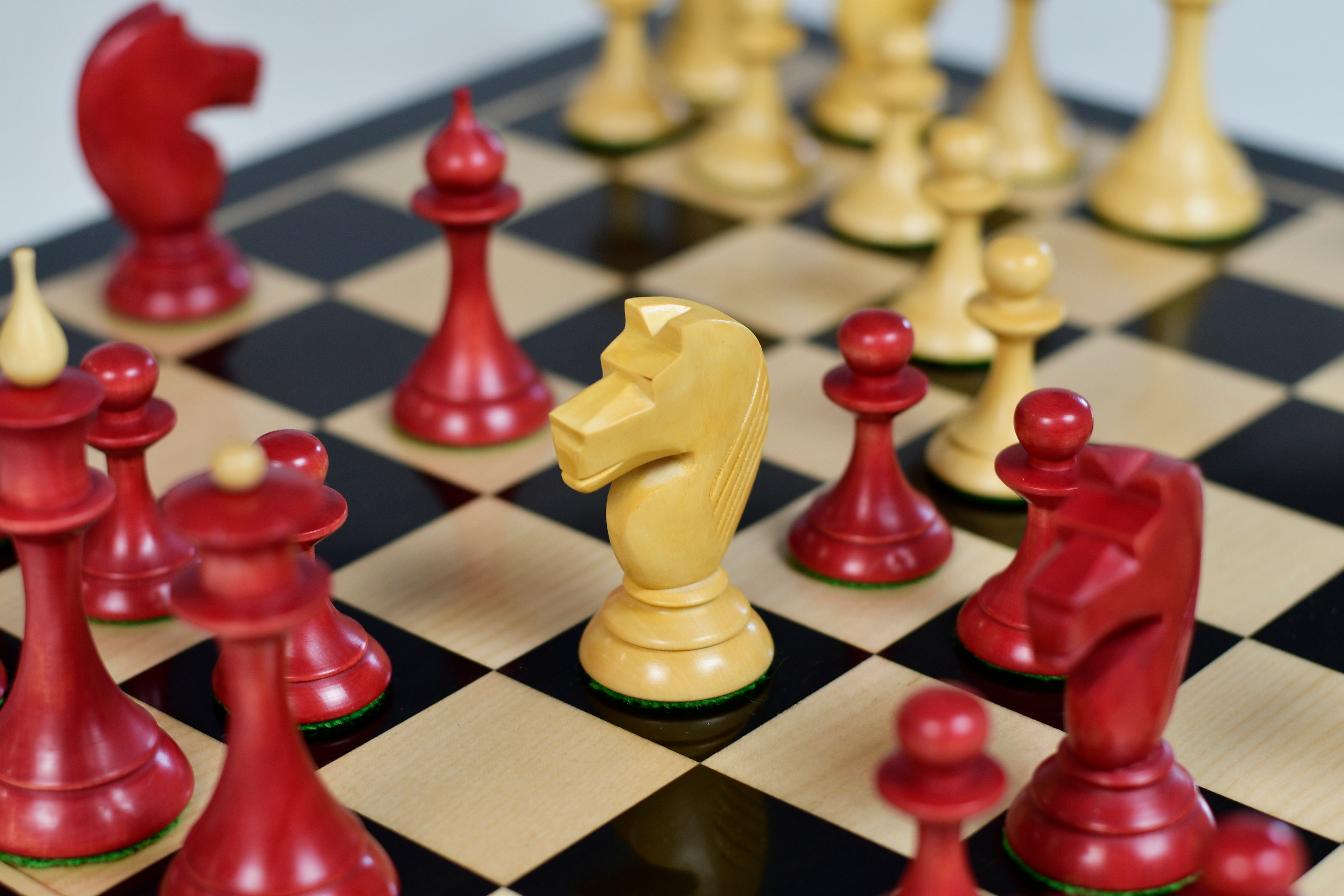 1950s Soviet Latvian Chess Pieces in Stained Crimson Boxwood 4.1