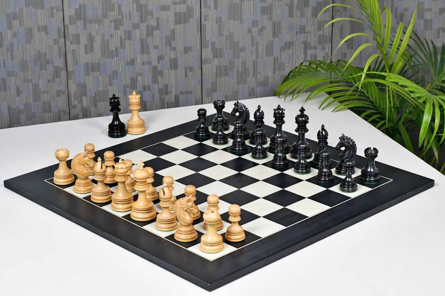 Indian Chetak II Chess Set Ebony & Boxwood 4.2" King with Black Anigre Board