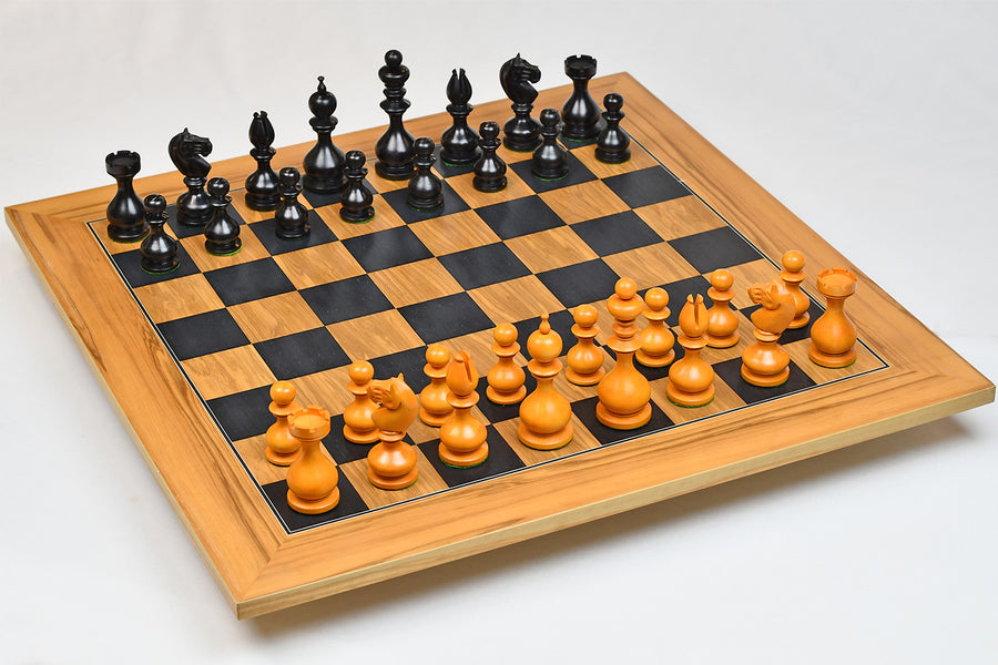 Repro Dublin Calvert Chess Pieces in Ebonized/Antiqued Boxwood with Chessboard & Box - 4.1" King