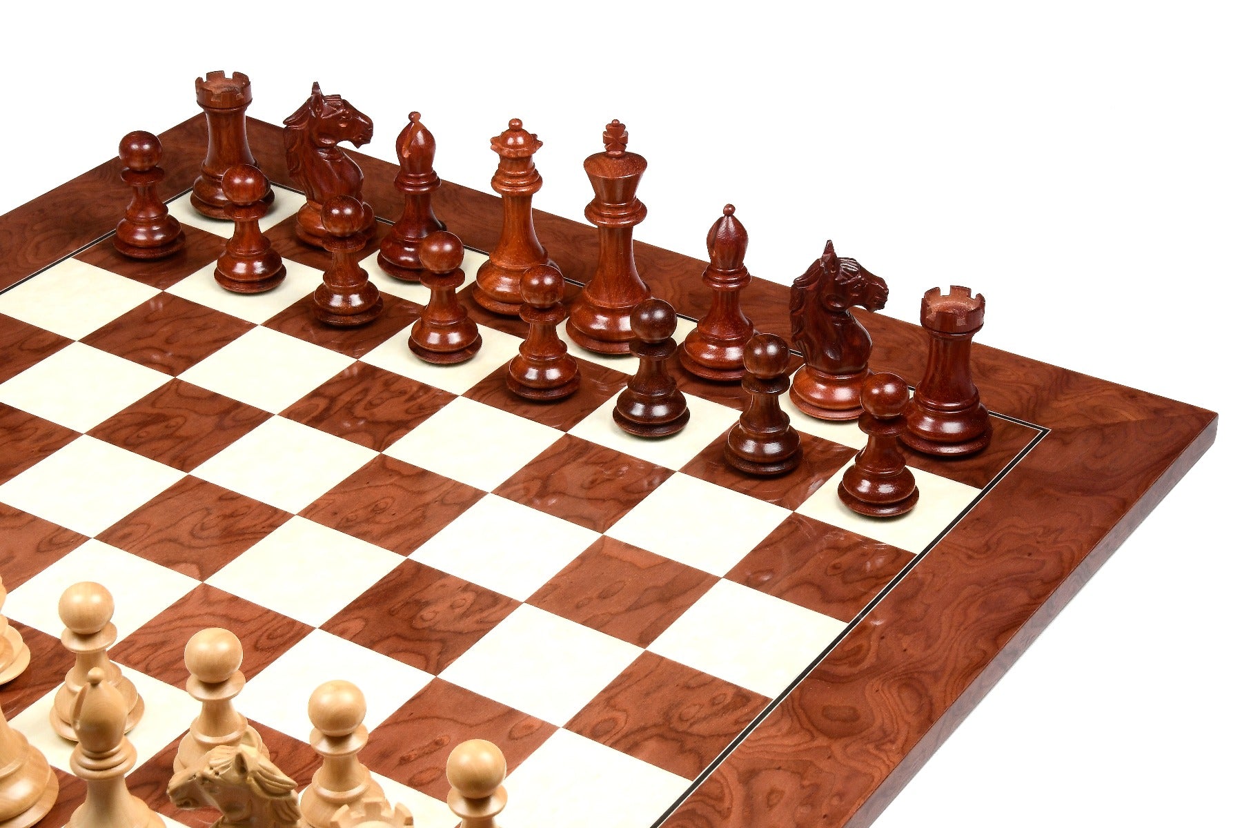Alban Series Chess Pieces in Bud Rosewood/Boxwood - 4.0" King with Board