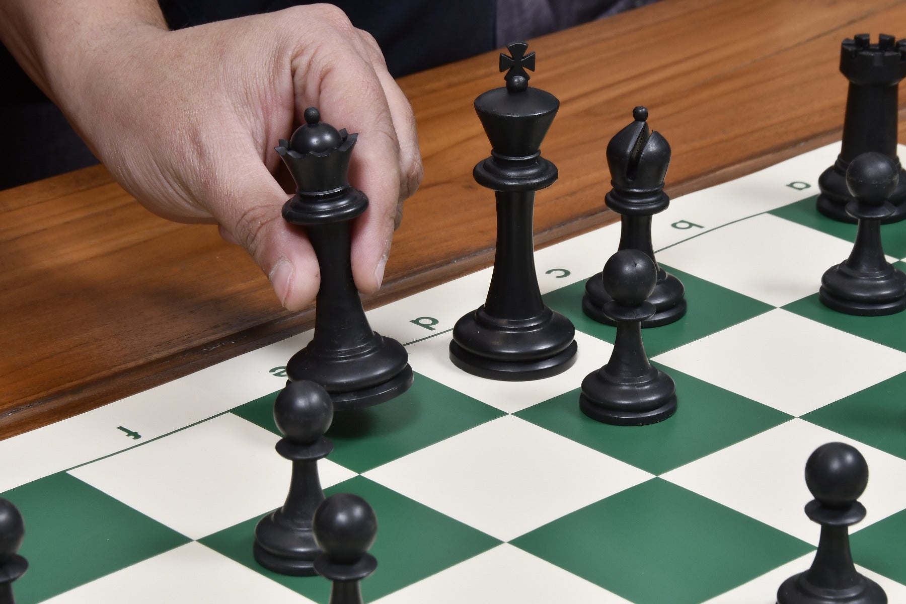 The International Series Unweighted Tournament Plastic Chess Pieces (34 Pieces) with Extra Queens - 3.8" King