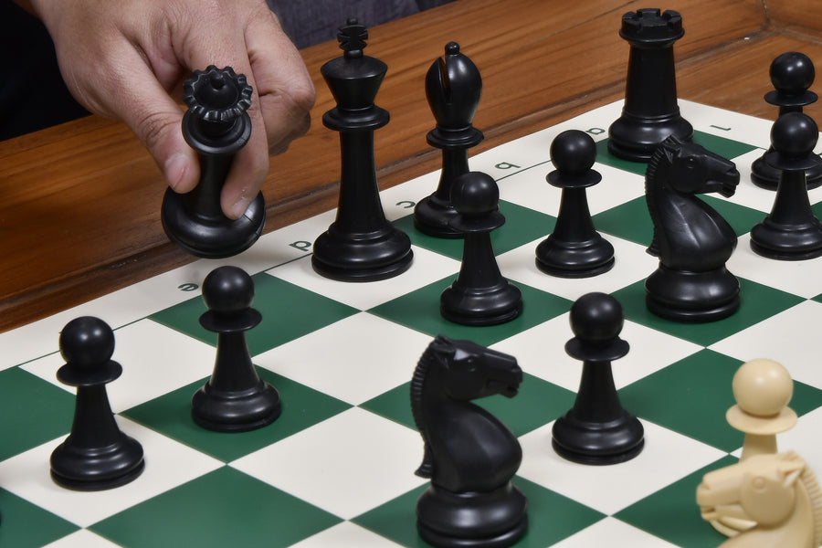 Player Series Tournament Plastic Chess Pieces 3.8" King