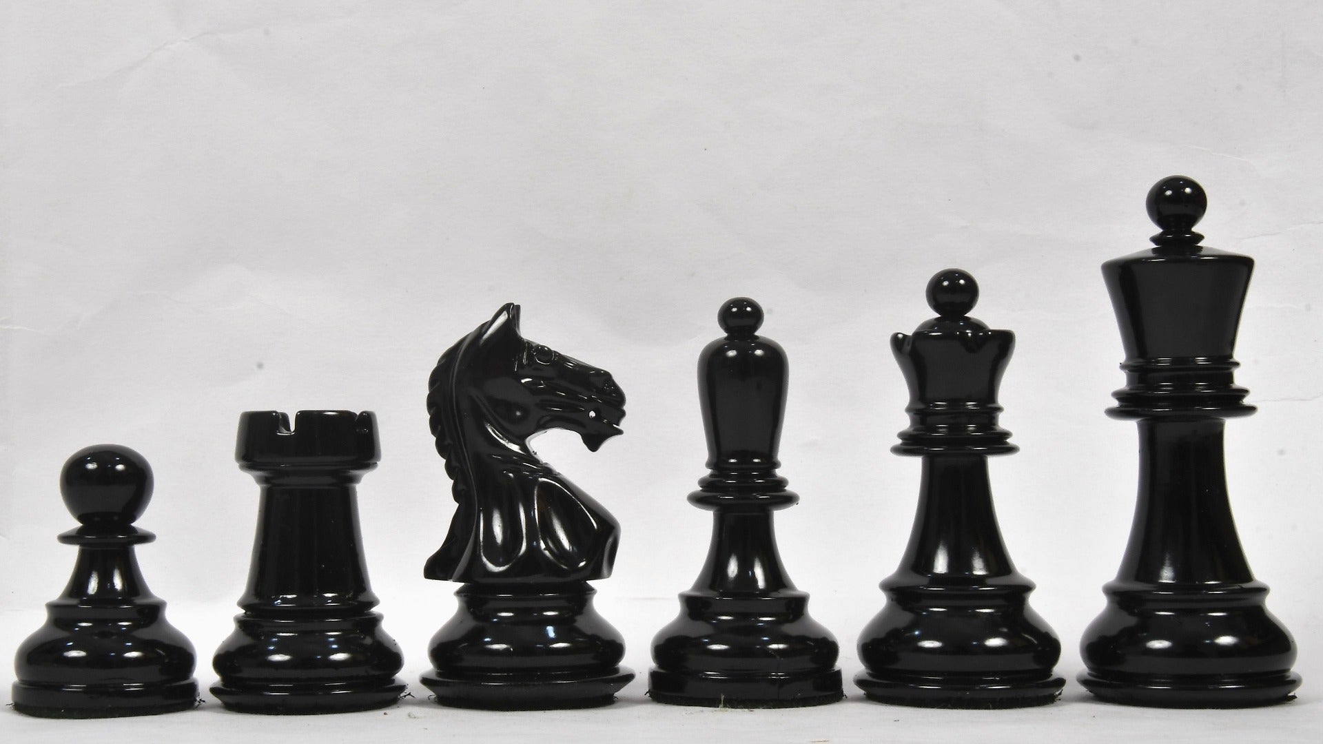 Chess Pieces Black & White Painted Wood 3.6" - Slightly Imperfect