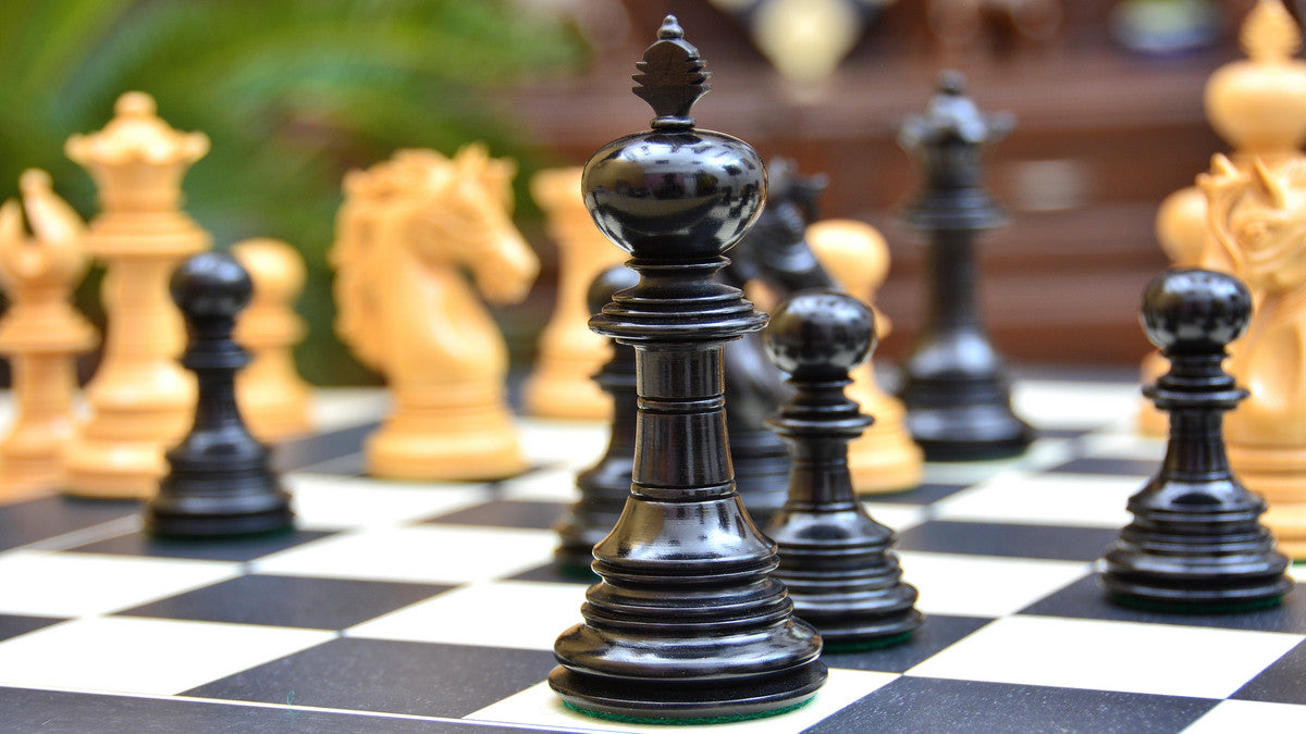 American Adios Luxury Chess Pieces in Ebony/Boxwood & Maple Board - 4.4" King