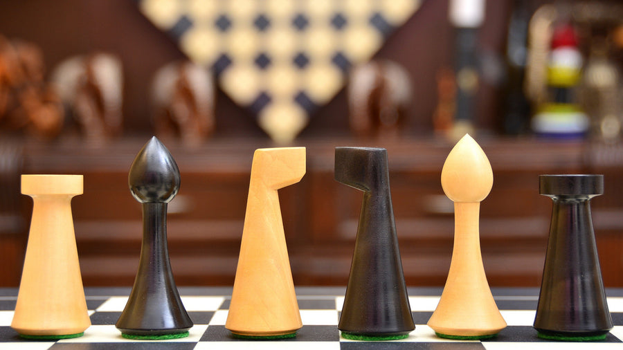 Minimalist Hermann Ohme Chess Set in Dyed/Boxwood &  Maple Board - 3.75" King