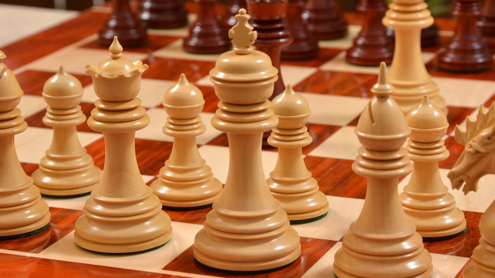 Combo of Ferocious Elite Series Chess Pieces in Bud Rose / Box Wood & Bud Rosewood Chessboard - 4.3" King