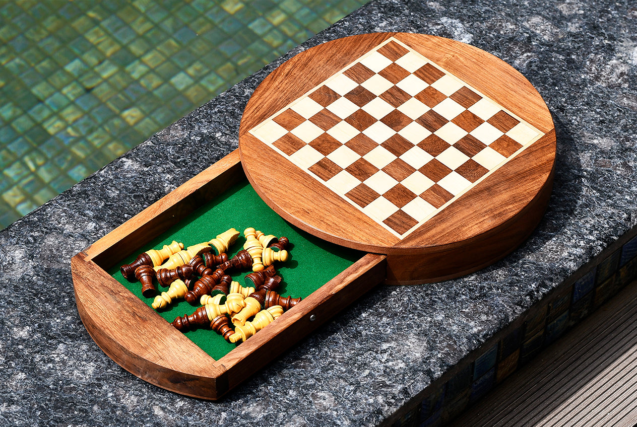 Travel Series Round Magnetic Chess Set in Sheesham & Maple - 9"