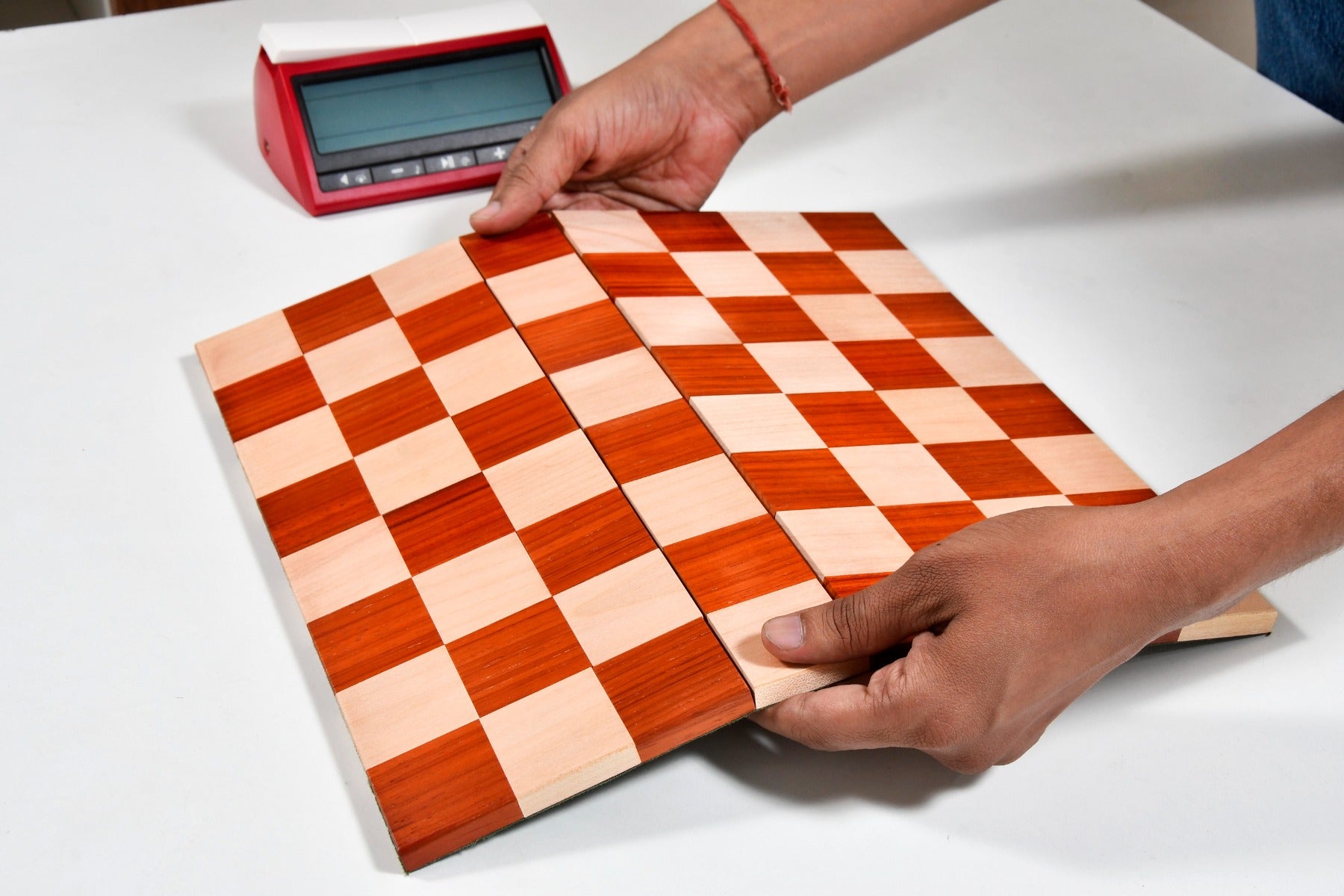 Folding Wooden Chess Board in Bud Rose Solid Wood (Padauk) & Maple Wood 12.8" - 40 mm Square By Chessbazaar