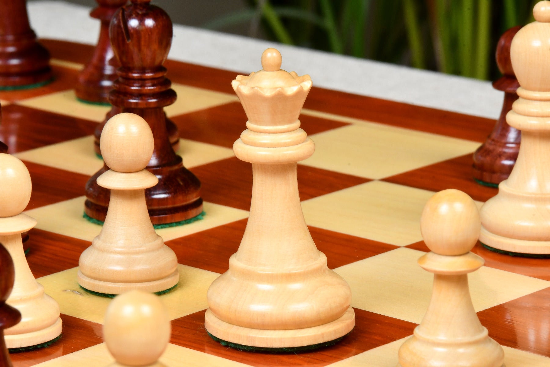 1972 Reproduced Fischer-Spassky Staunton Pattern Chess Pieces V2.0 - 3.75" King By Chessbazaar