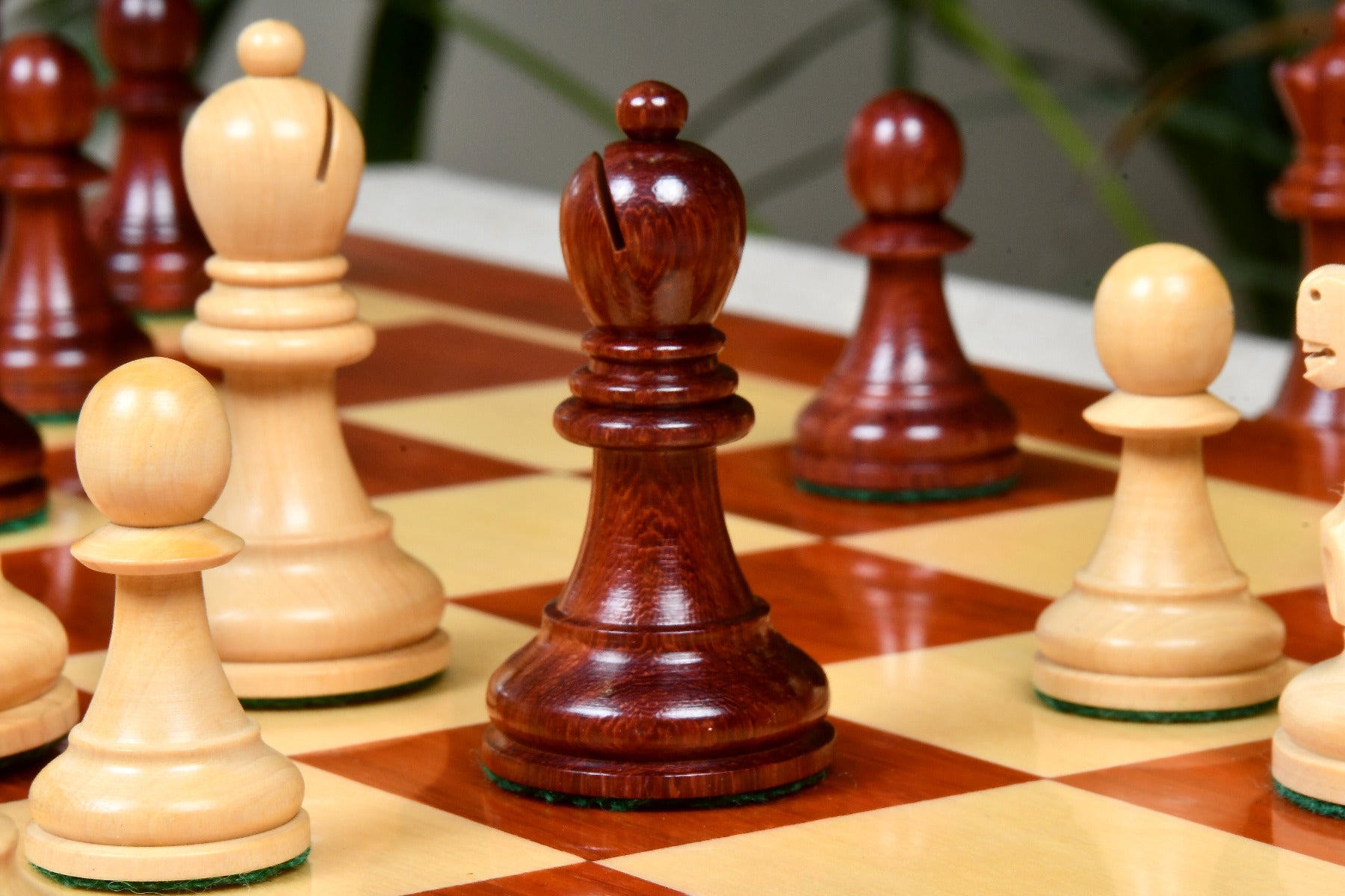 1972 Reproduced Fischer-Spassky Staunton Pattern Chess Pieces V2.0 - 3.75" King By Chessbazaar