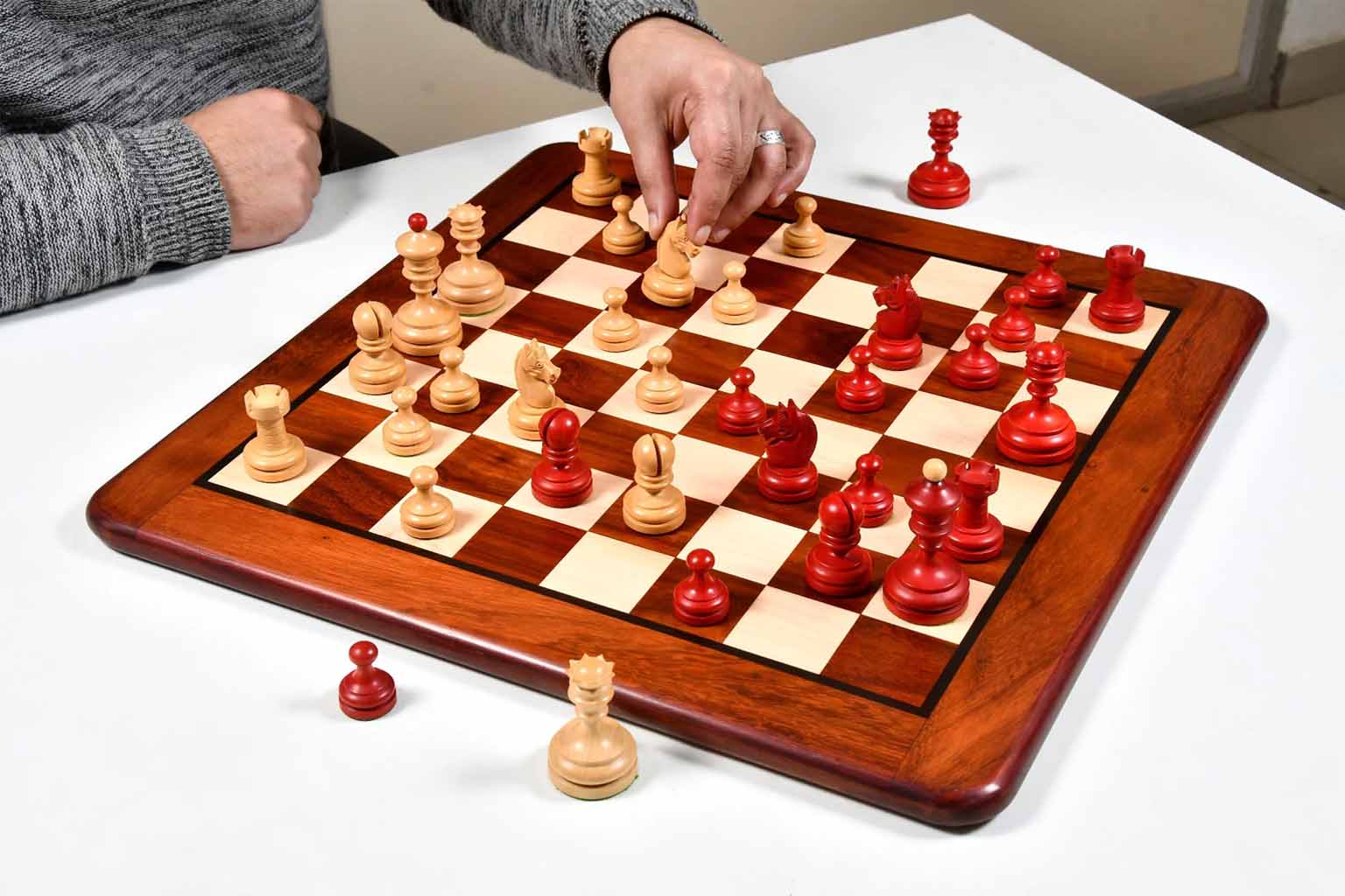 Repro 1930 German Knubbel Chess Pieces Ebonized Boxwood 3