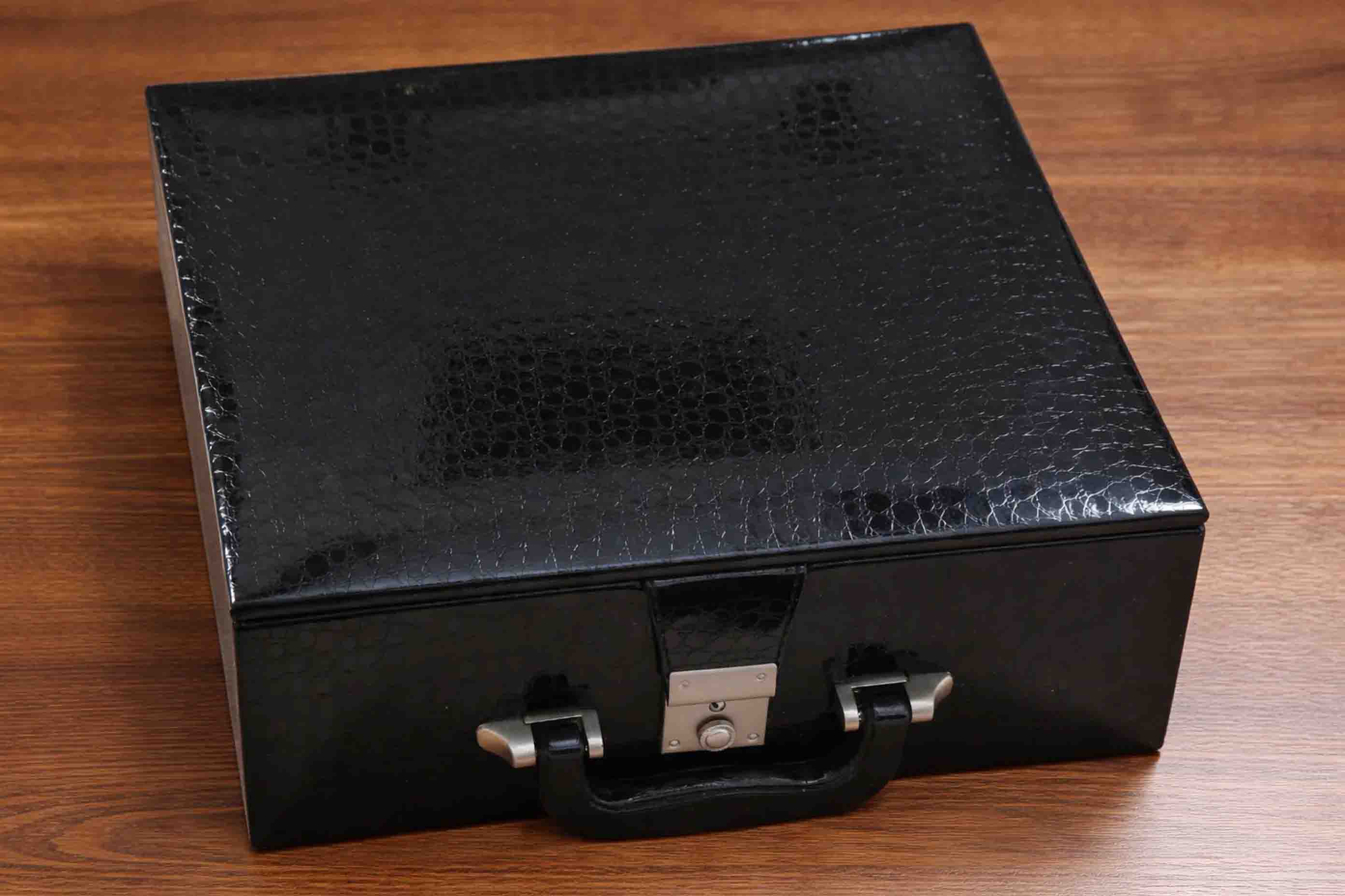 Leatherette Chess Coffer Box Hi-Gloss Crocodile Finish 3.6"-4.1" - Chess Pieces