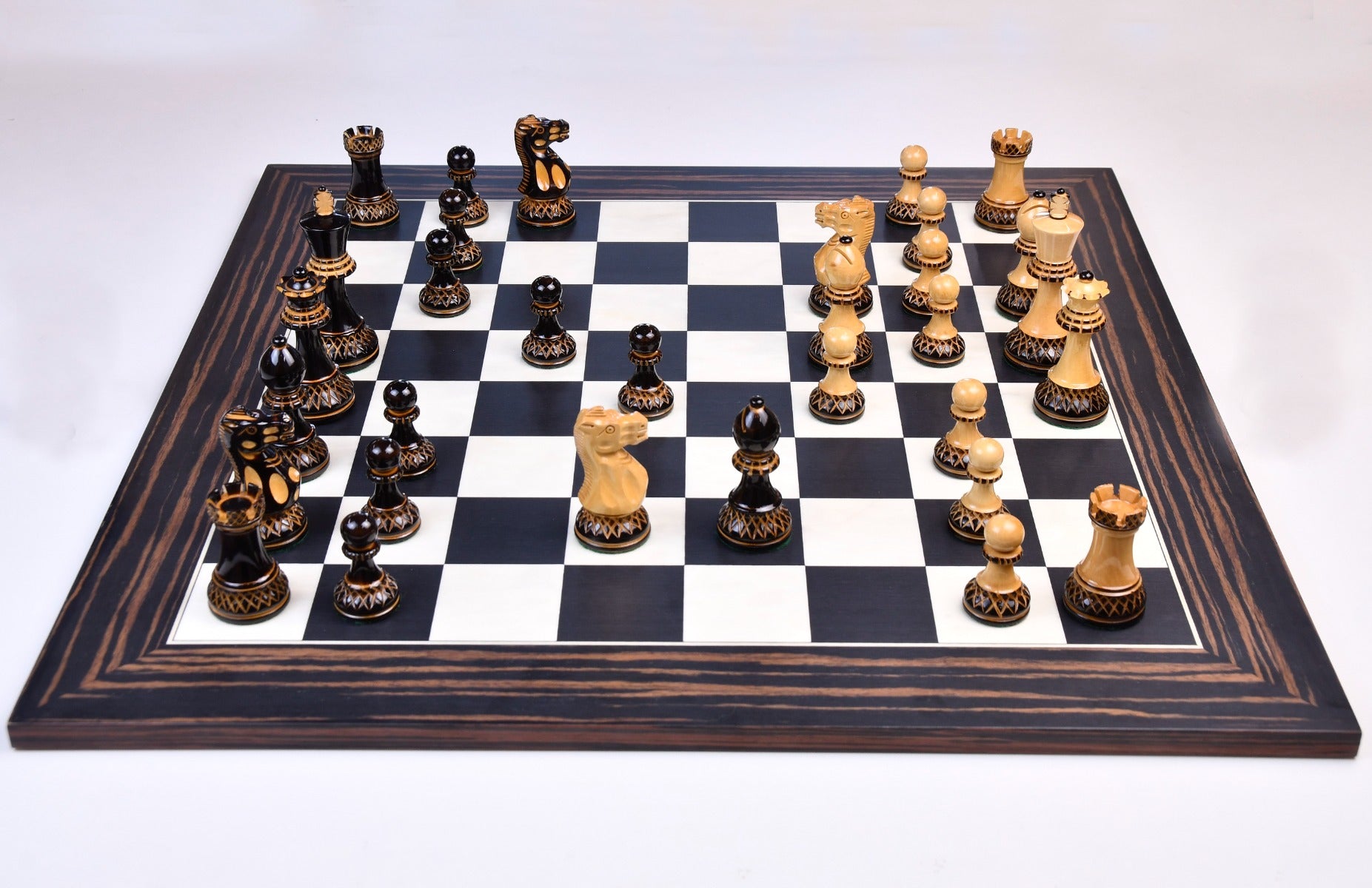 Parker Staunton Series Lacquered Chess Pieces in Burnt Boxwood & Natural Boxwood - 3.9" King with Chess Storage Box and Chess Board