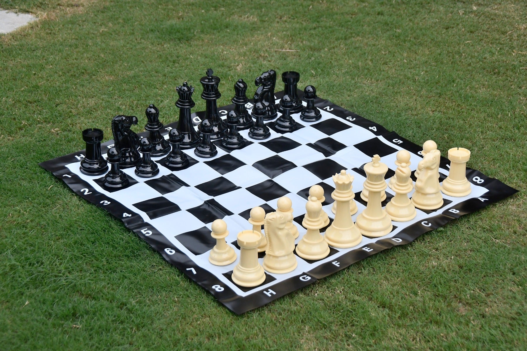 Garden Chess Set In Solid Plastic in Beige White And Black With Pvc Vinyl Chess Board- 8" King