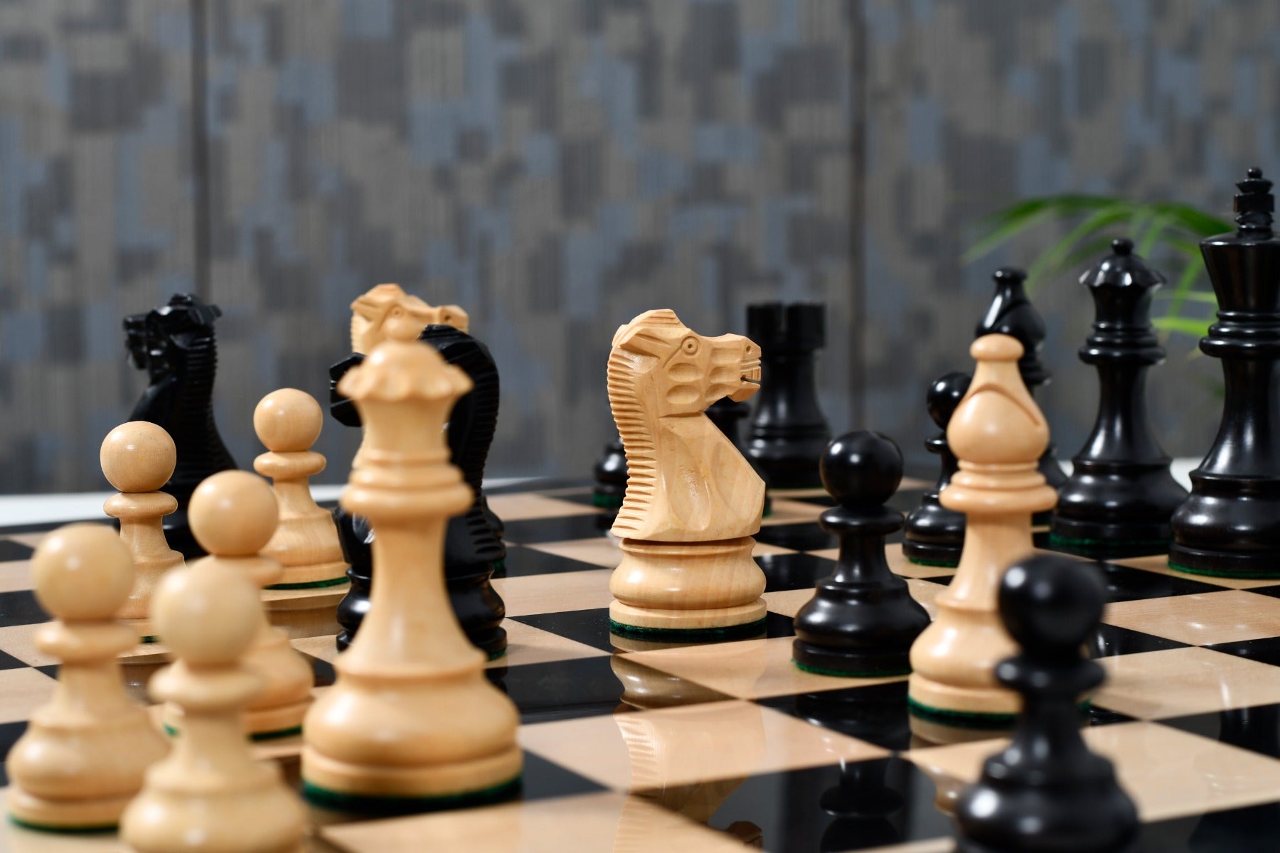 The Smokey Staunton Series Chess Pieces in Ebonized boxwood & Natural Boxwood- 3.8" King
