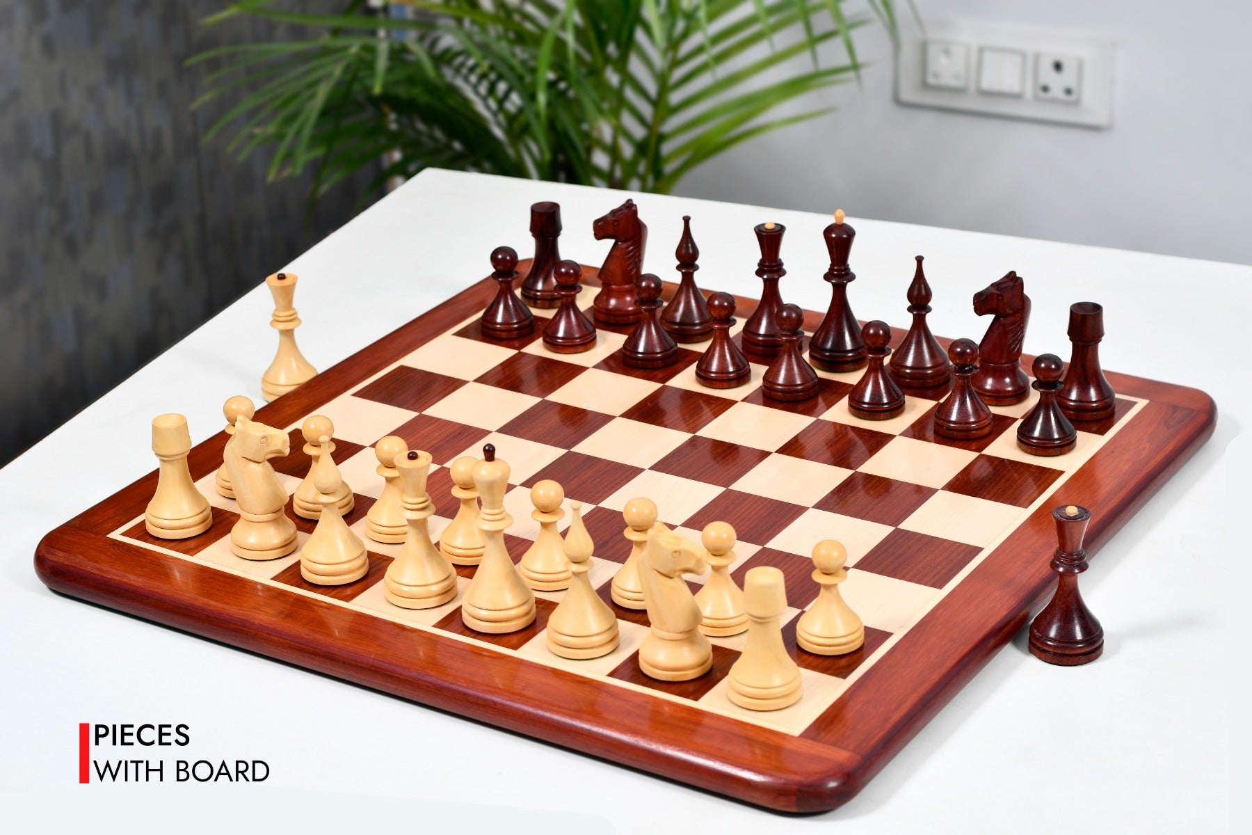 1961 Soviet Baku Championship Chess Pieces Bud Rosewood 4