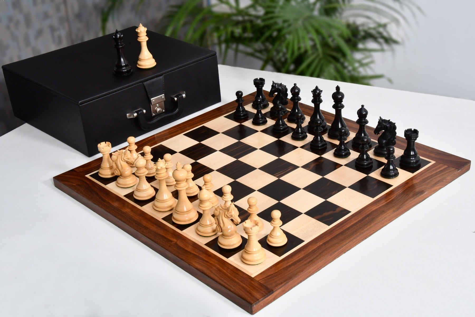 Combo The Shera Series Staunton Triple Weighted Chess Pieces V2.0 in Ebony / Box Wood - 4.5" King with Board & Box
