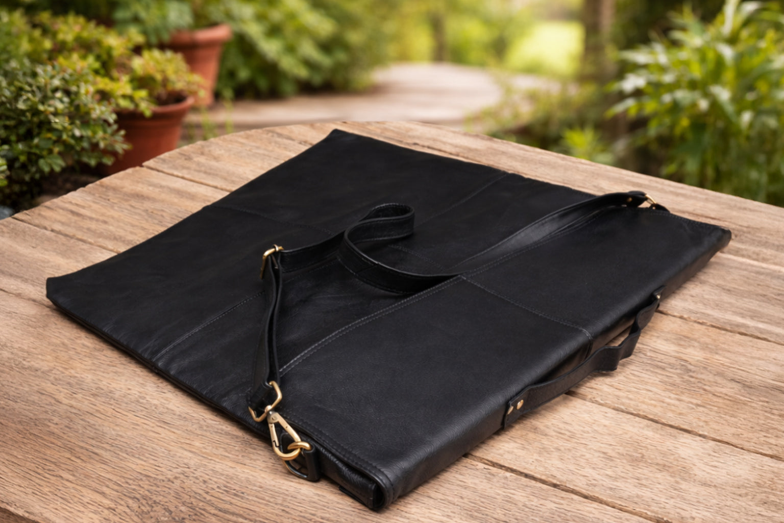 CB Genuine Black Leather Sling Bag for Wooden Chess Board Fits upto 21" or 54 cm Square Chessboards