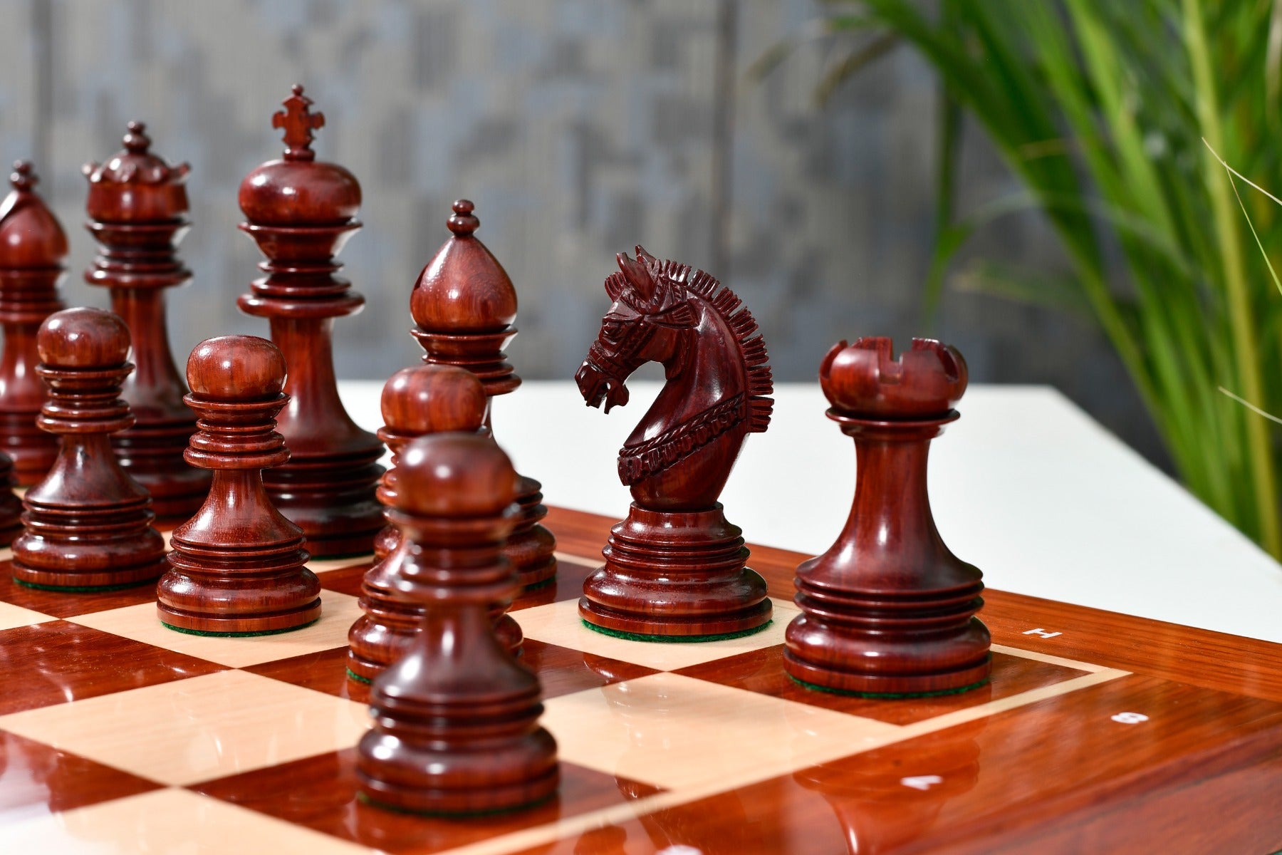 The Indian Chetak II Customized Staunton Triple Weighted Wooden Chess Pieces in Bud Rosewood & Boxwood - 4.3" King