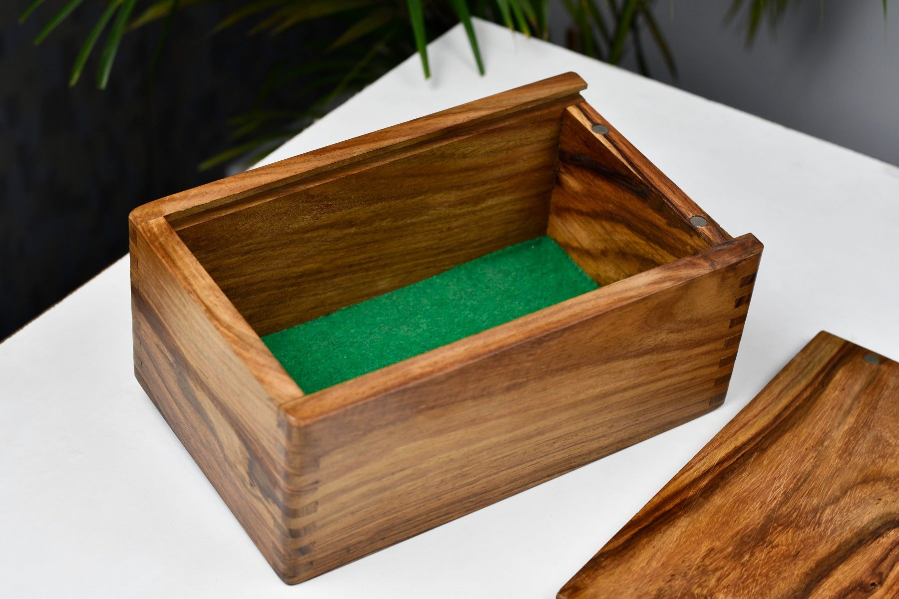 Tournament Chess Storage Box in Sheesham Wood for up to 4.0" Chess Set w/o Center Partition